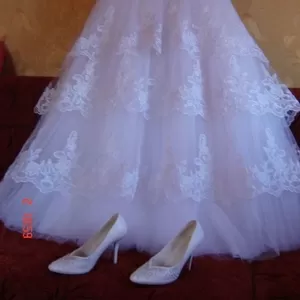 Свадебное платье,  туфли