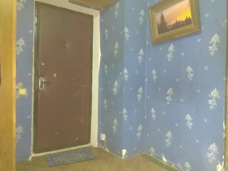 Б-р Приберезенский,   продается 1но комн. кв-ра 6