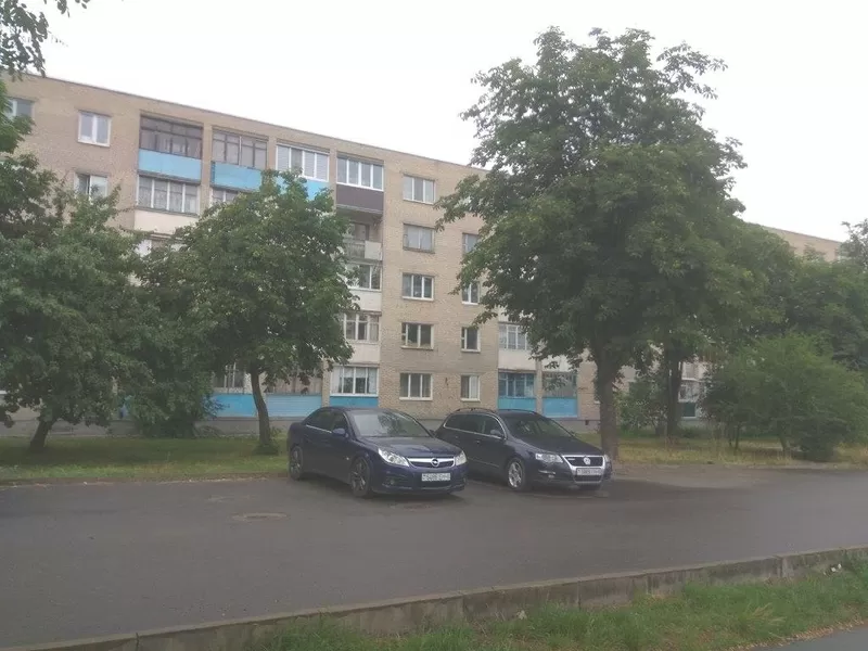 3-х комн. кв-ра в кирпичном доме 63,  2 кв. м. ул. Крылова. 23400 уе 6