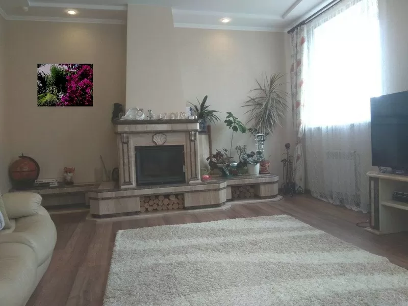 пер. Станционный,   дом 153 кв.м. Баня,  гараж... 9