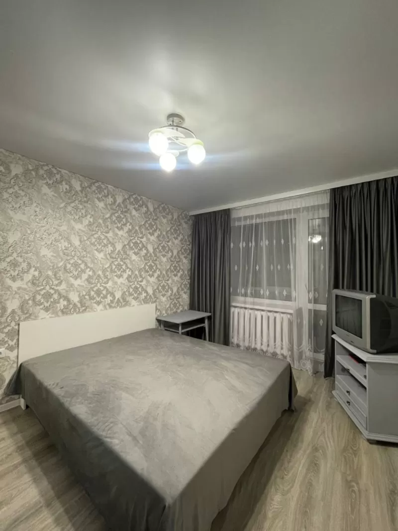 Сдаётся просторная и уютная квартира на сутки в городе Барановичи,  меб 2
