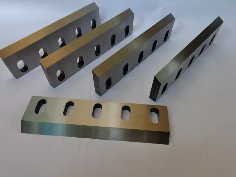 Предлагаем изготовление ножей-контрножей и прижимных пластин для дроби